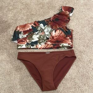 Swim top and bottom